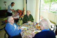 37 visite personnes agees juin2013