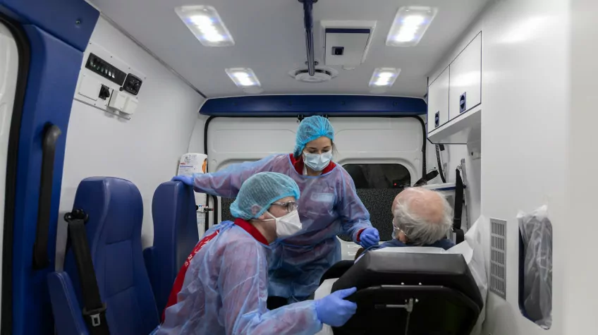 comment-se-transmet-le-coronavirus