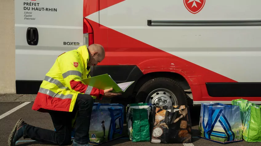 épiceries-solidaires