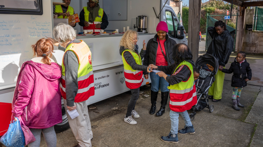 L'Ordre de Malte France agit quotidiennement pour réduire les inégalités et la pauvreté en sur tout le territoire français.