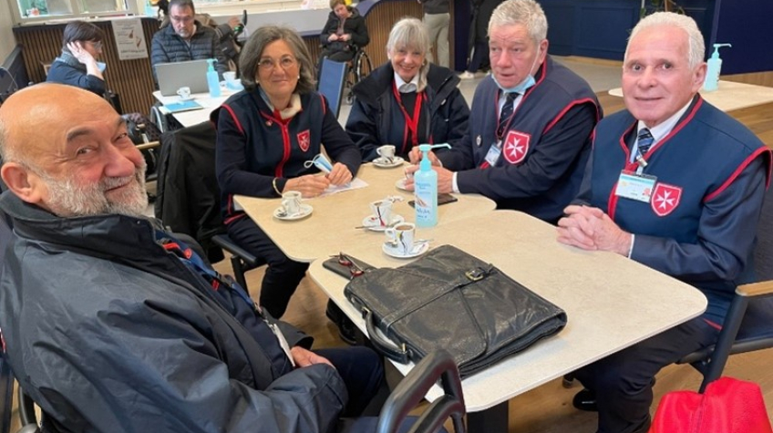 Bénévoles-Invalides-Ordre-de-Malte-France